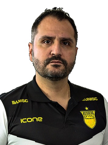 Guilhermo Simoes Verfe
